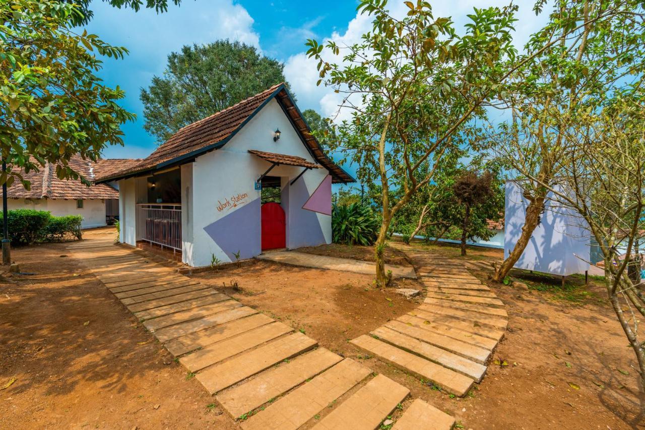 Zostel Plus Wayanad Kalpetta Luaran gambar