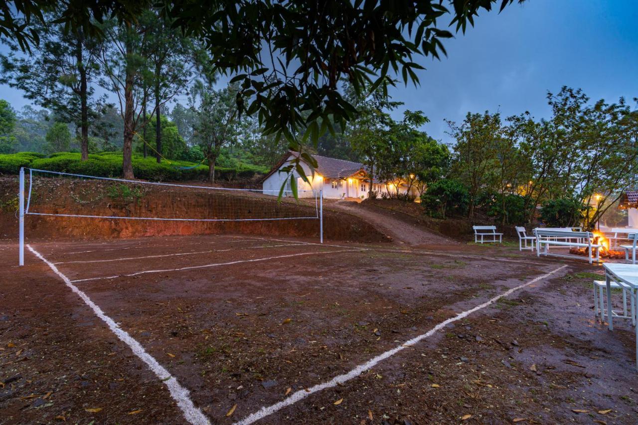 Zostel Plus Wayanad Kalpetta Luaran gambar