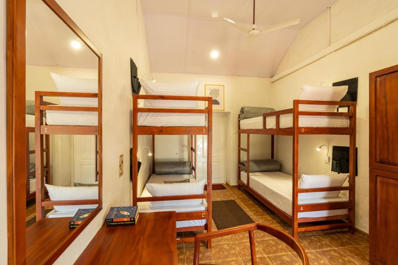 Zostel Plus Wayanad Kalpetta Luaran gambar