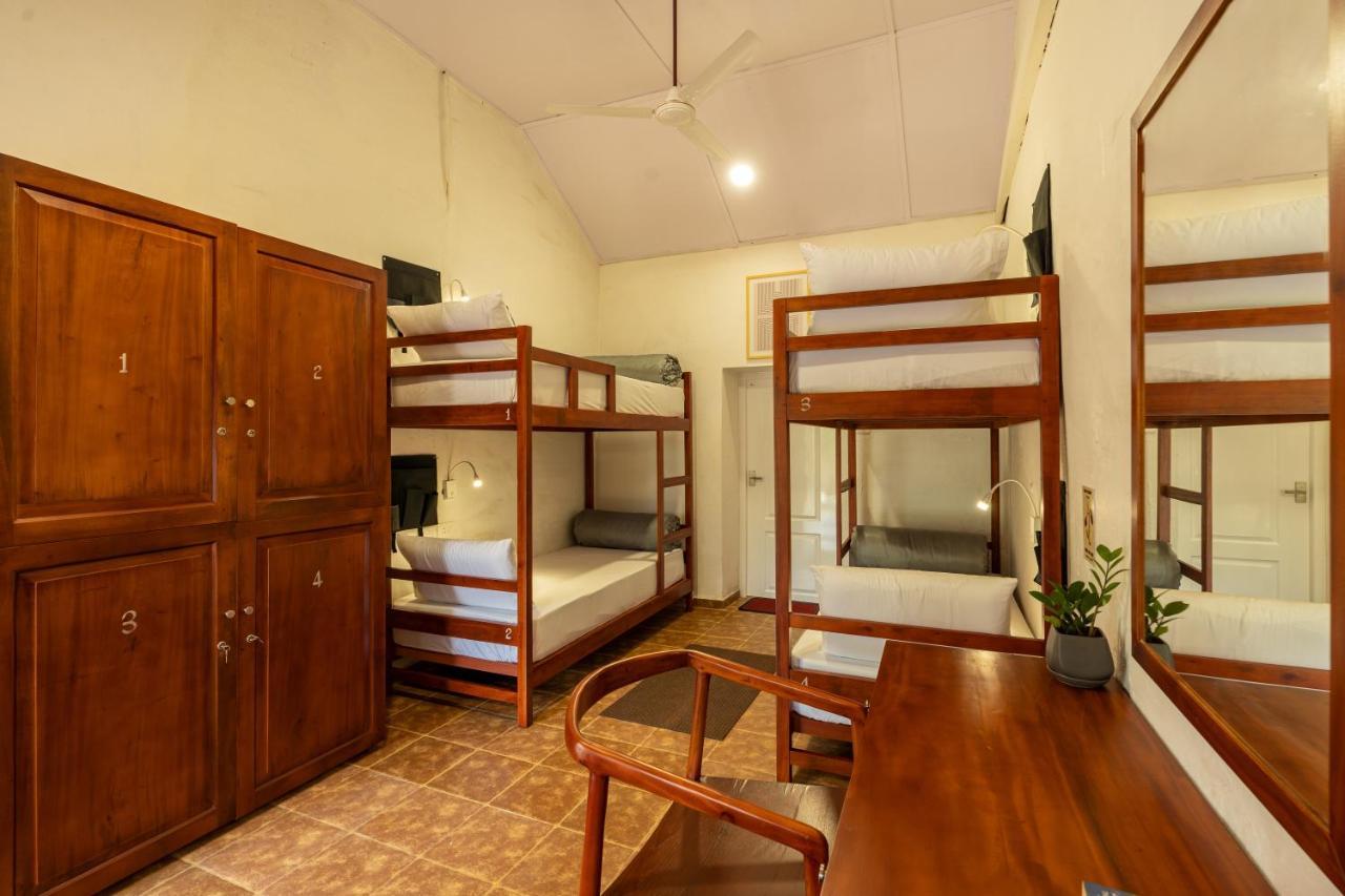 Zostel Plus Wayanad Kalpetta Luaran gambar